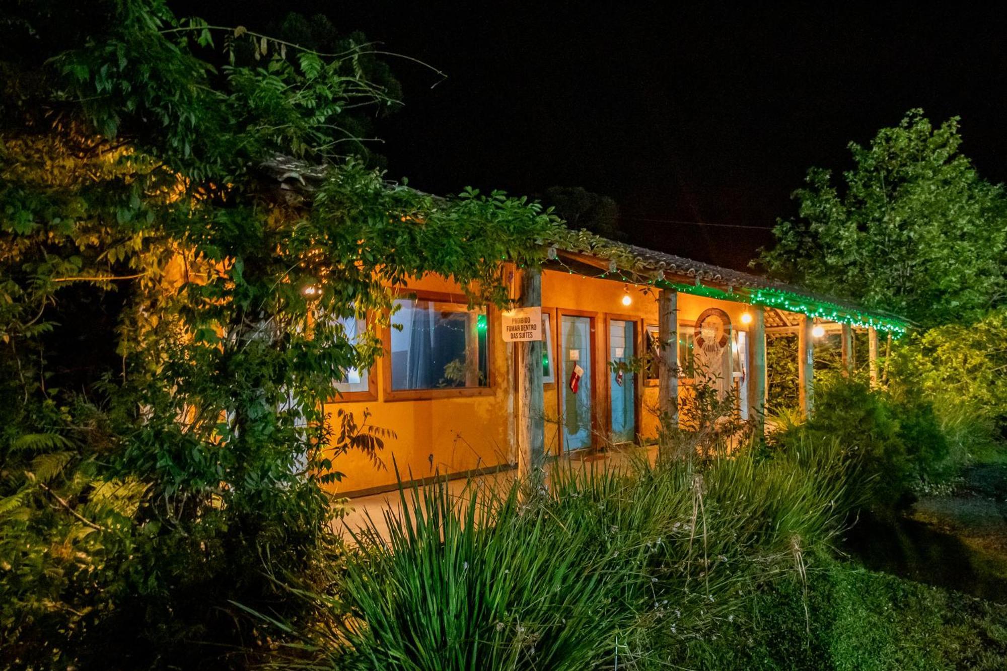 אורוביסי Pousada Jardim Do Buda Com Cafe מראה חיצוני תמונה