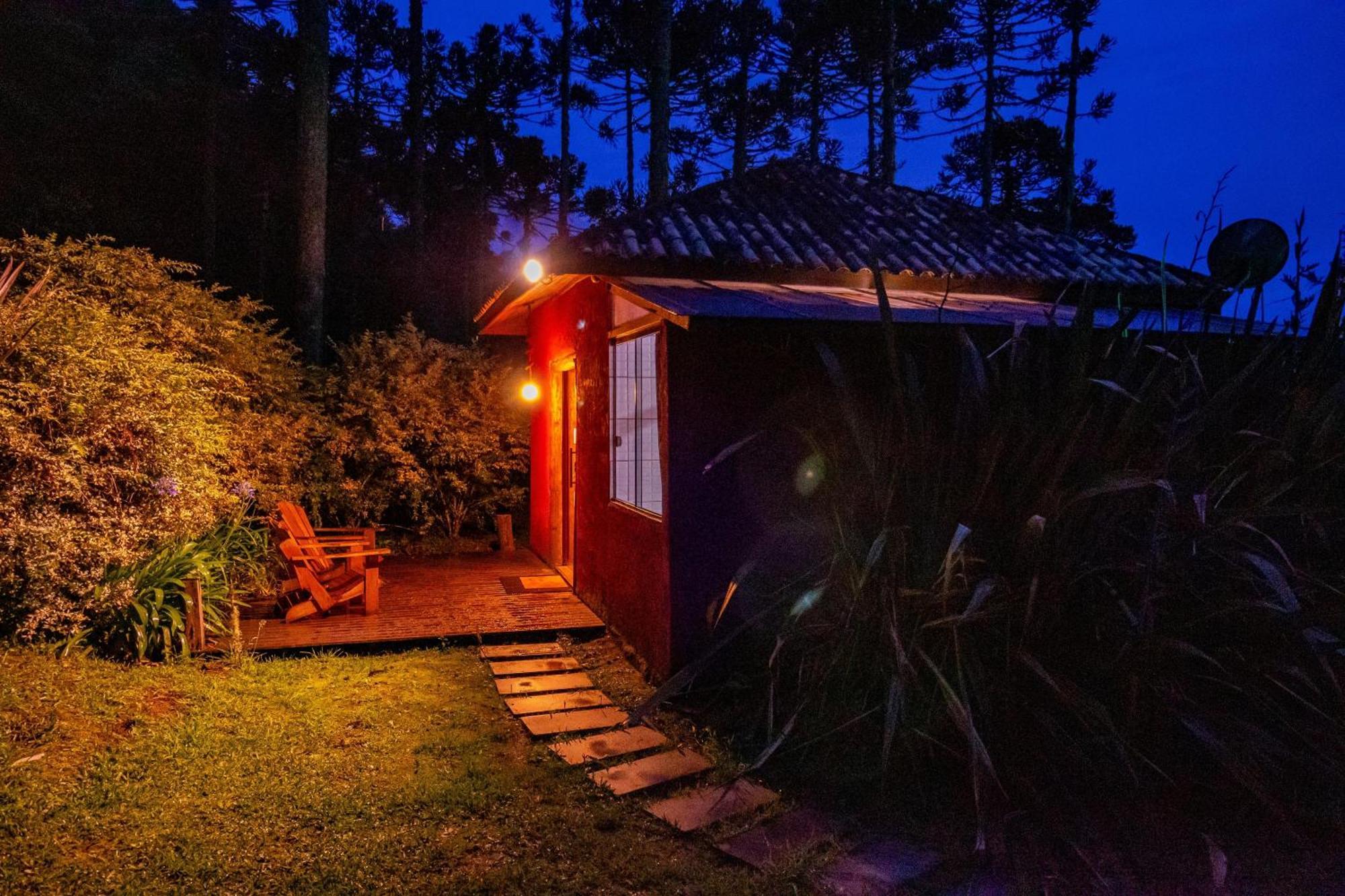 אורוביסי Pousada Jardim Do Buda Com Cafe חדר תמונה